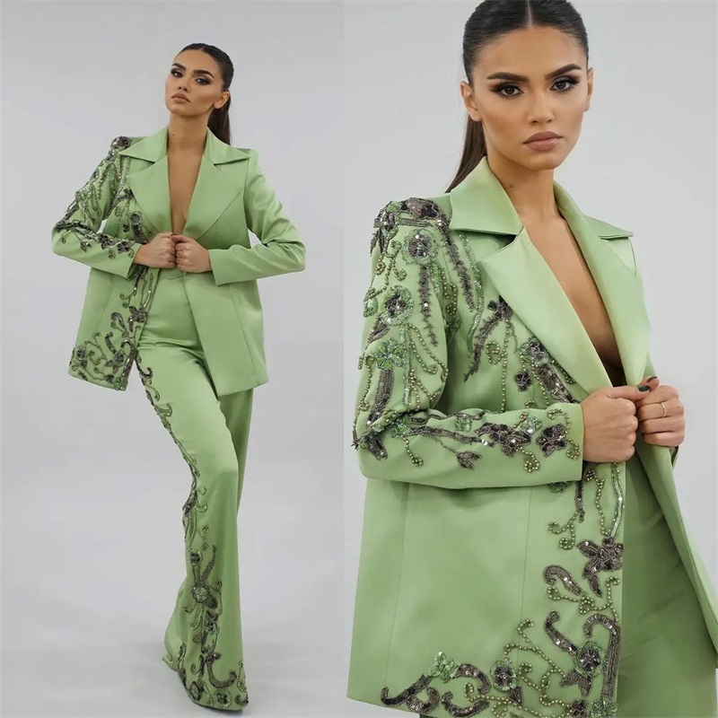 Women Formal Wear Designers - Conjunto de trajes de satén verde