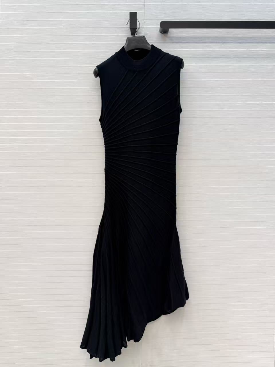 Vestido ajustado de lana plisa - Women Formal Wear Designers reseña y precio